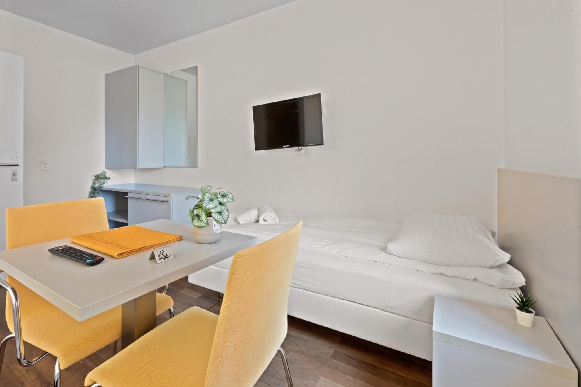 Hotel De La Poste Sierre Zewnętrze zdjęcie